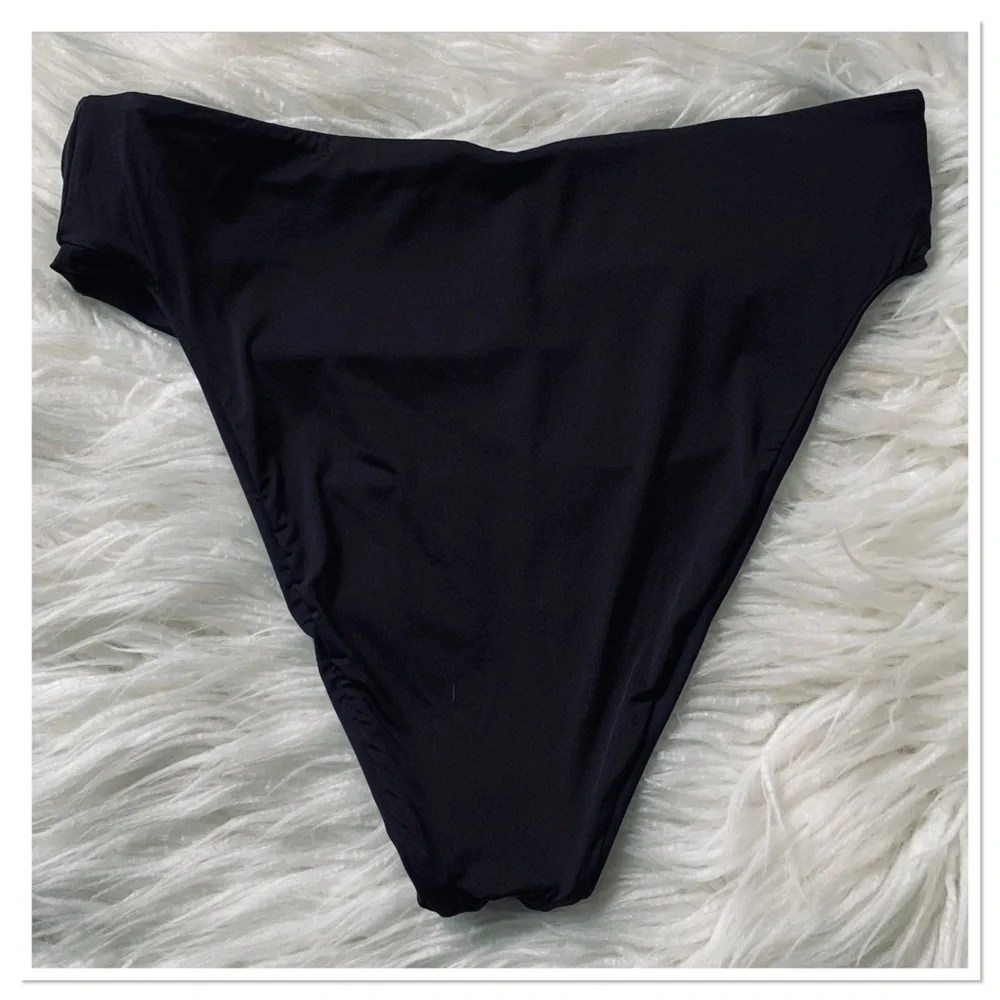 Skims Mid Waist Bikini Swimsuit Bottoms Onyx Black Size Medium NWT